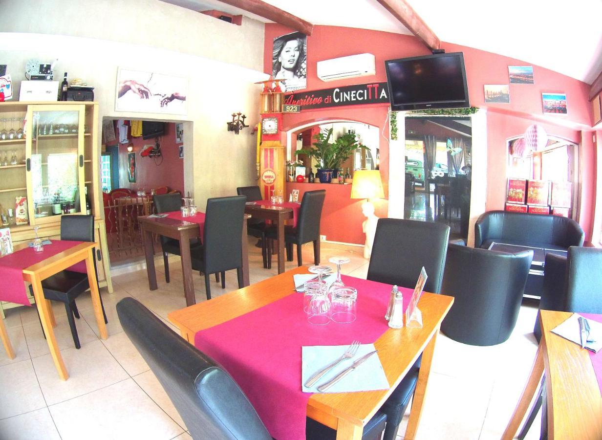 Atoll Hotel Restaurant Fréjus Екстериор снимка
